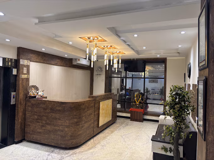 Materials and construction for a business hotel